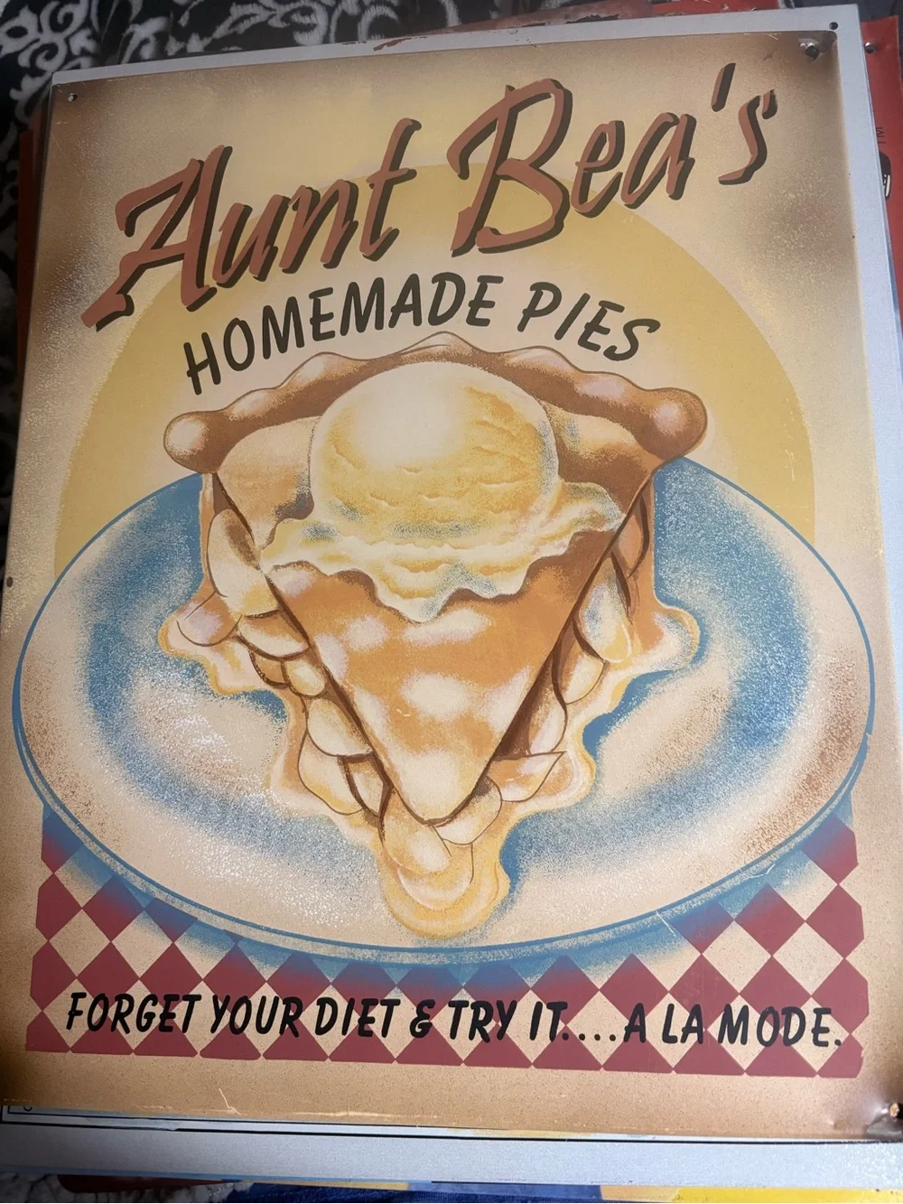 Homemade Pies Vintage-Style Metal Wall Sign